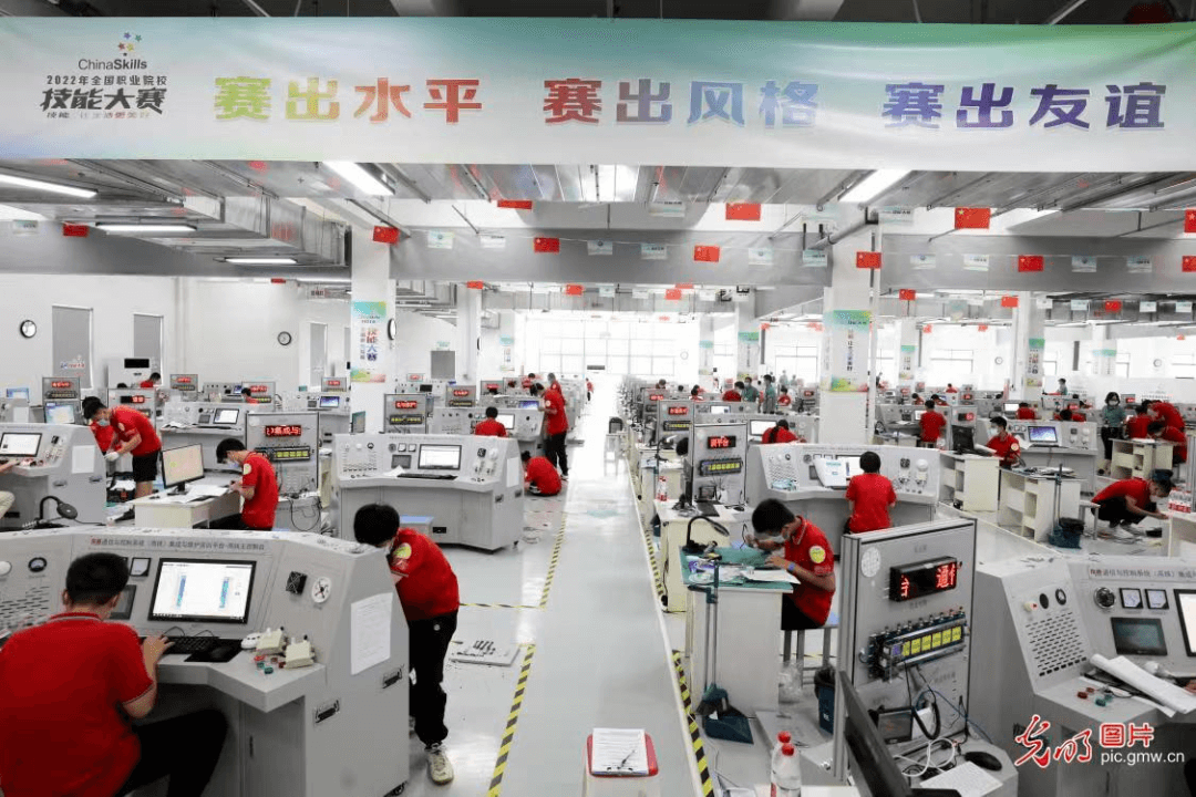 熱烈祝賀2022年全國職業院校技能大賽（中職組）通信與控制系統集成與維護賽項成功舉辦
