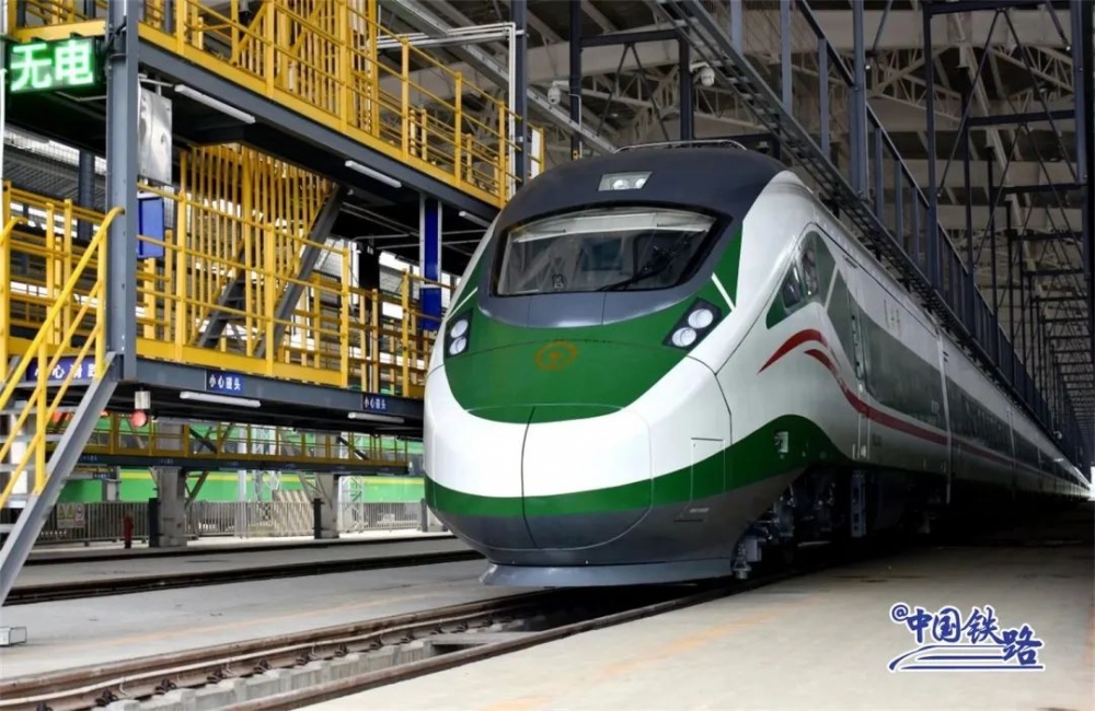 開通倒計(jì)時(shí)！新型復(fù)興號整裝待發(fā)！